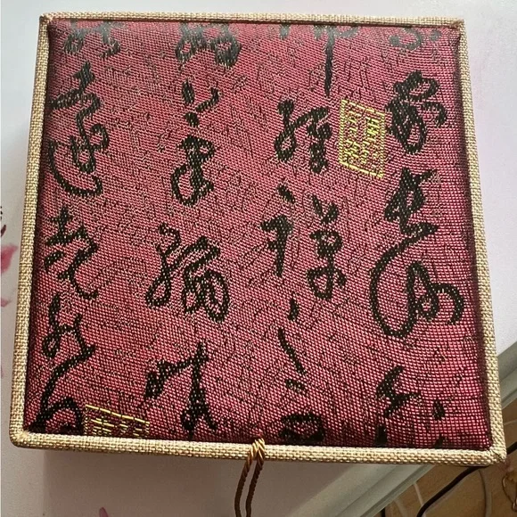 Authentic Jade bracelet - Picture 7 of 8